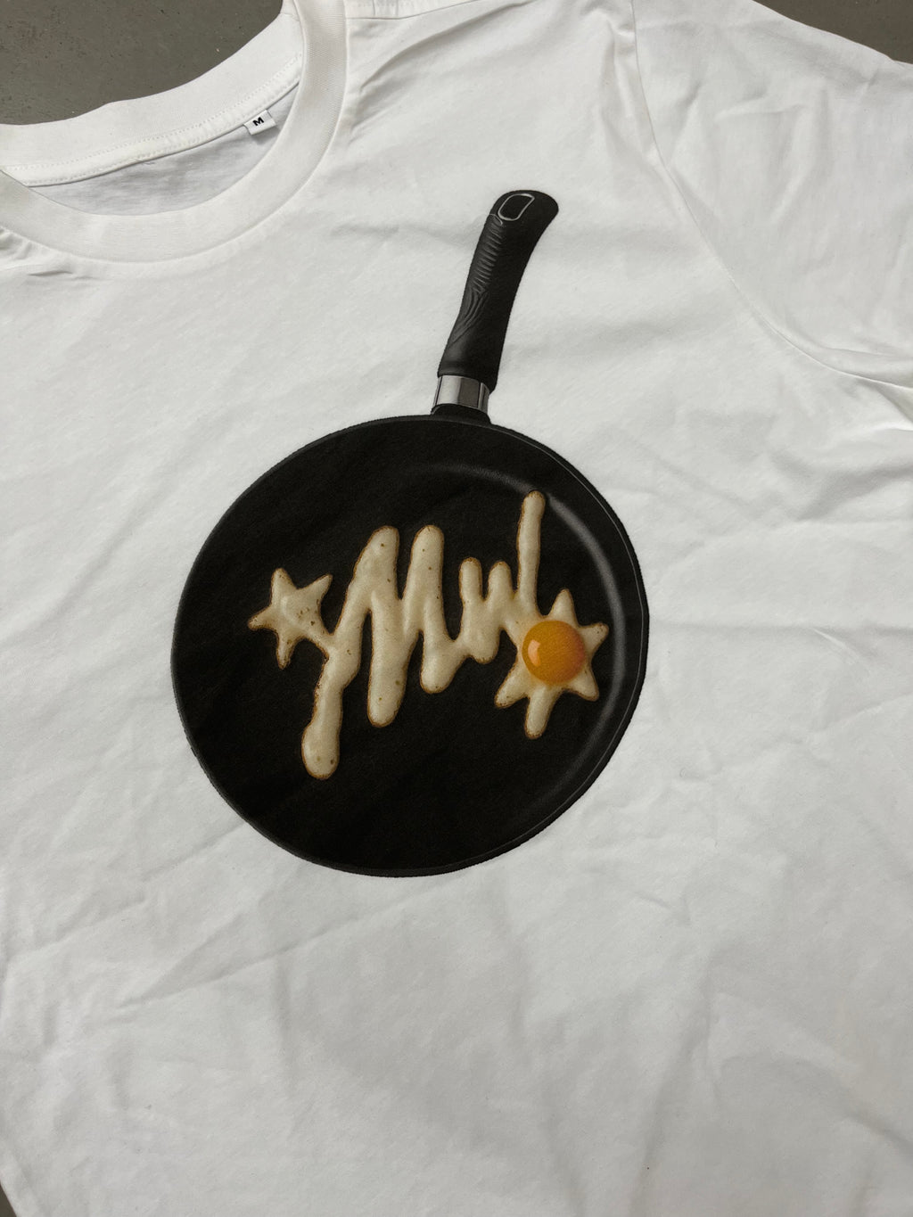Tshirt MLW "fried eggs"